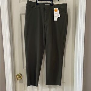 NWT Charter Club Pant Shop slim leg crop Olive Green Pants